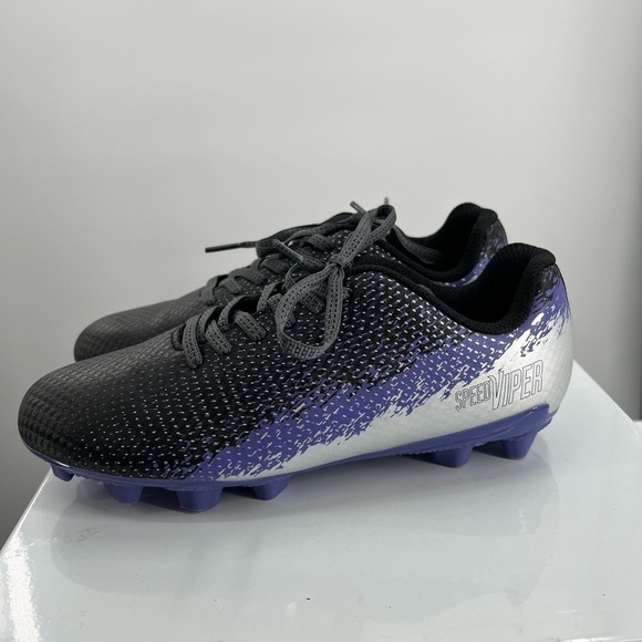 DSG Other - DSG Speed Viper Soccer Shoes Kids Size 4